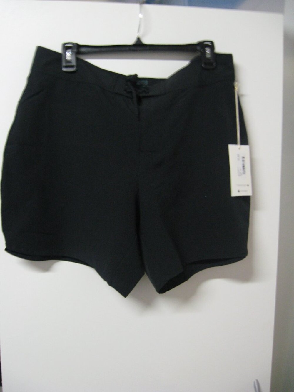 NWT Carve Designs NOOSA 2.0 Black Board Shorts Size 12